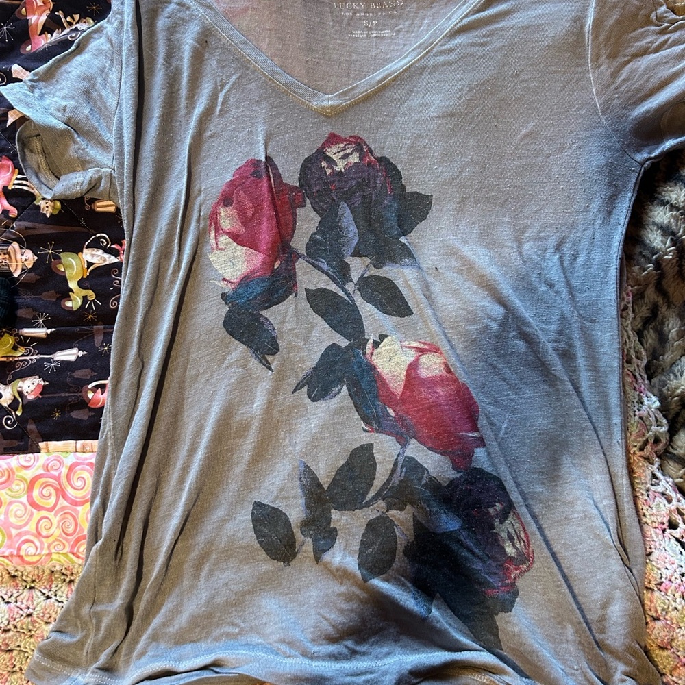 Lucky Brand Gray Floral V-Neck Blouse